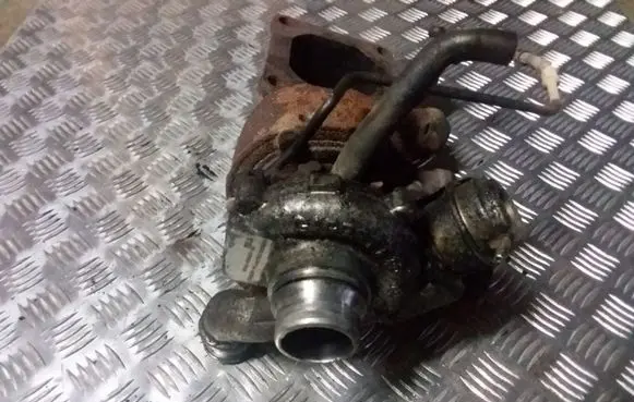 Ford Focus Turbo 1S4Q6K682AK