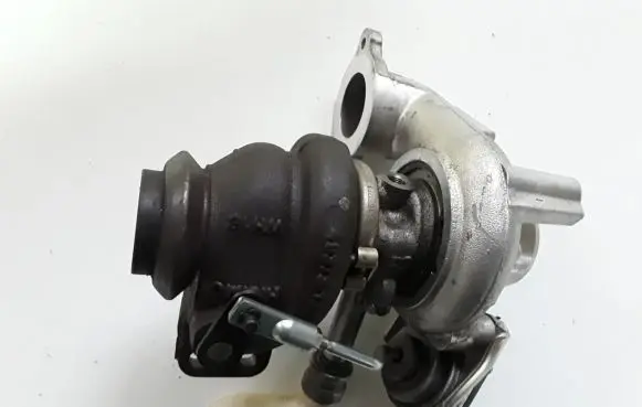 Citroen C3 Turbo 4937312100