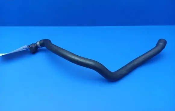 BMW 7 E65 E66 Engine coolant pipe/hose 8377699 1574511611621 6421837769907