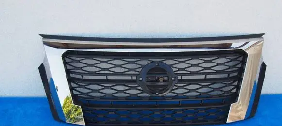 Front bumper upper radiator grill