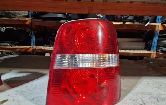 Volkswagen Touran I Rear/tail lights