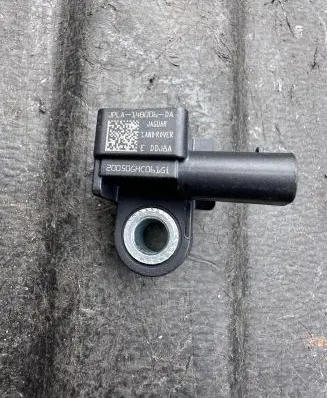 Land Rover Discovery 5 Airbag deployment crash/impact sensor JPLA14B006DA