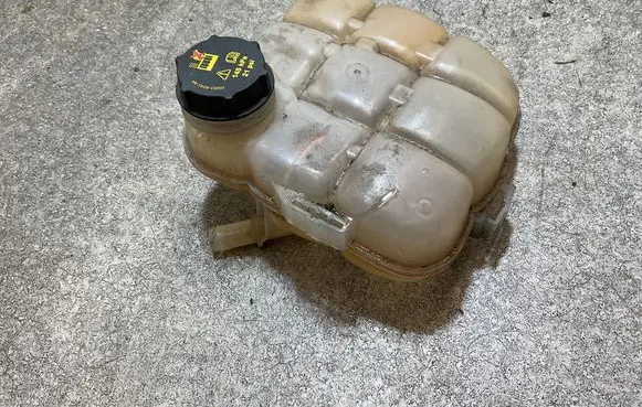Ford Focus Coolant expansion tank/reservoir JX618A080C D2L4A AS618A080C