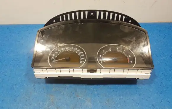 BMW 7 E38 Speedometer (instrument cluster) 6925320