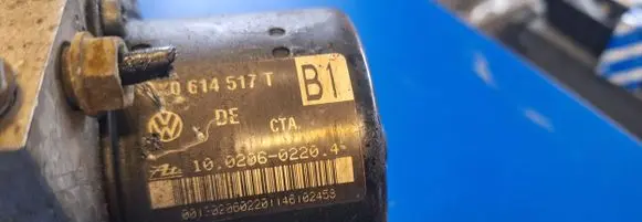 Skoda Octavia Mk2 (1Z) ABS Pump 1k0614517T