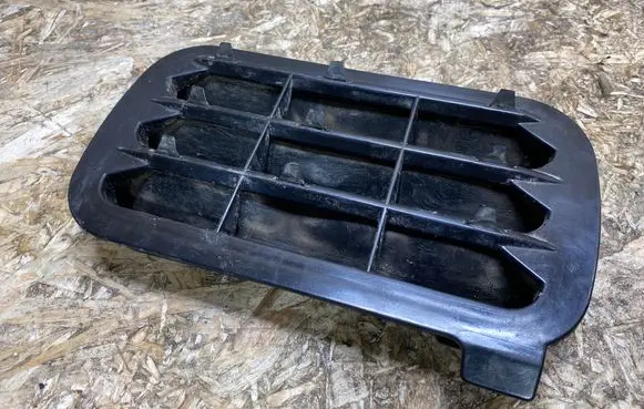 Mercedes-Benz SL R129 Quarter panel pressure vent 1248370230
