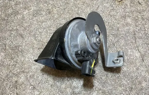 Ford Mach-E I Horn signal LJ9T13802BA 0633A4 6044FB5014