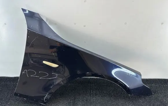 BMW 5 E60 E61 Fender