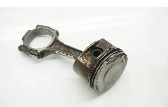 Ford Taurus Piston with connecting rod 
