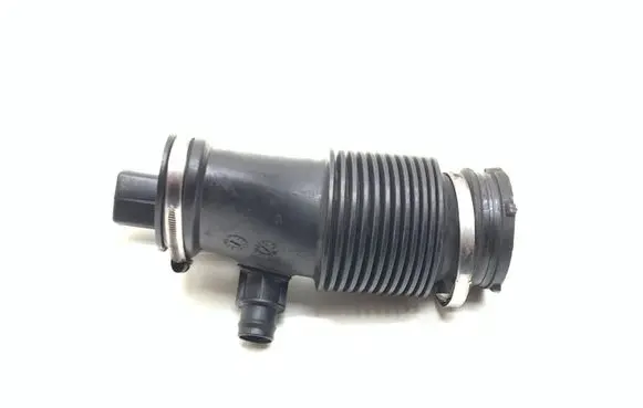 Air intake hose/pipe