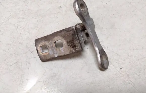 Opel Vectra C Front door upper hinge