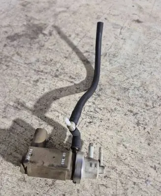 Audi A6 S6 C5 4B Turbo solenoid valve 906627b 722303