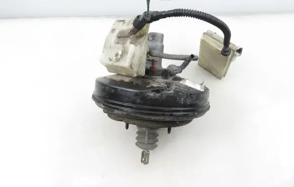 Peugeot 5008 Brake booster 9682650980 03786258014