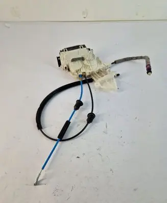Mercedes-Benz E W212 Rear door lock A2047301335