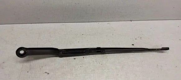 BMW 3 E46 Windshield/front glass wiper blade 617007128