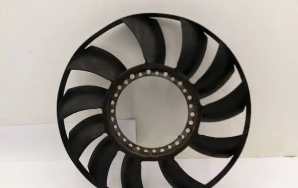Audi A6 Allroad C5 Fan impeller 059121301A