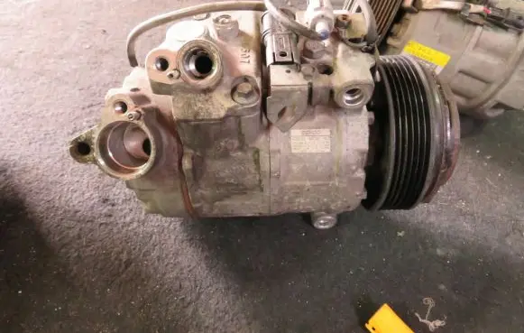 BMW X1 E84 Air conditioning (A/C) compressor (pump) 4472601852