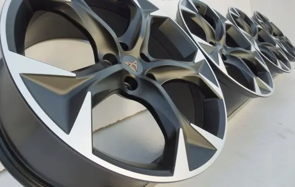 Seat Leon (5F) R19 alloy rim 5FF601025E