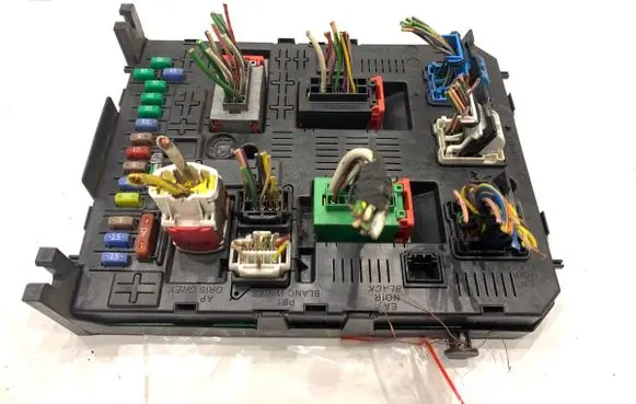 Citroen Berlingo Other control units/modules 9812189480