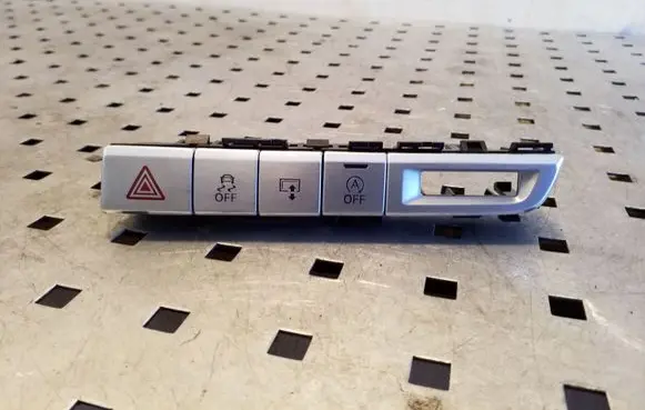 Audi A8 S8 D4 4H Hazard light switch 4H2959673N