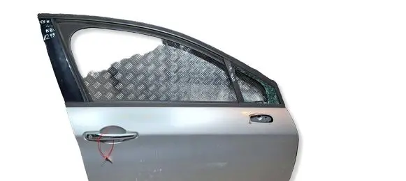 Citroen C5 Front door S26301249