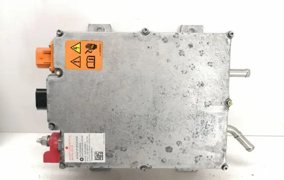 Chrysler Pacifica Voltage converter inverter 05185046AB DAP2500BBC
