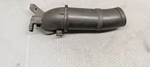 Ford Kuga I Mass air flow meter 7M5112B579BB