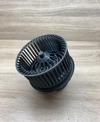 Ford Focus Heater fan/blower 3M5H18456EC
