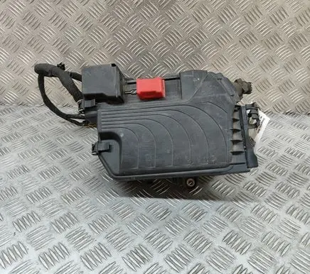 Mercedes-Benz CLA C117 X117 W117 Fuse box set A2465400182 A2465403803