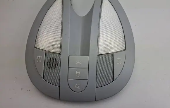 Mercedes-Benz E W211 Front seat light A2118205101 2JM00825604 0008788061