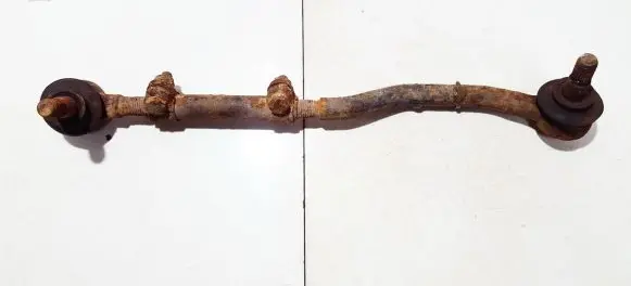 Opel Omega B1 Steering tie rod 