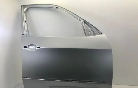 BMW X5 E70 Front door 68809L134