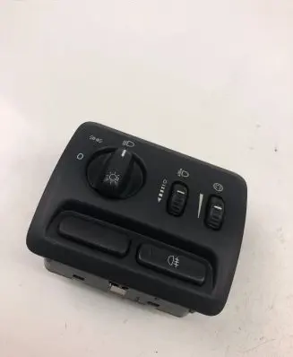 Volvo V50 Light switch 30739313