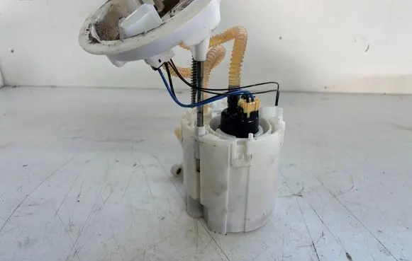 BMW 1 F20 F21 In-tank fuel pump 7243972 0580204019 Q97213036226