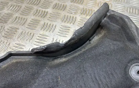 BMW 6 F06 Gran coupe Heat shield in engine bay 7188421 51757188421 74850610