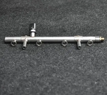 Audi Q5 SQ5 Fuel main line pipe 06K133317C