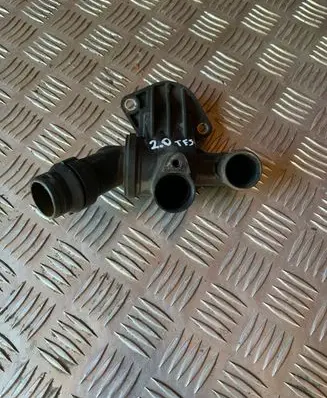 Thermostat/thermostat housing