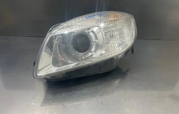 Skoda Fabia Mk2 (5J) Headlight/headlamp 24783100l