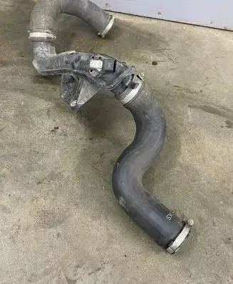 Audi A4 S4 B8 8K Intercooler hose/pipe 038906051C 0281002401
