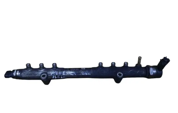 Volvo V70 Fuel main line pipe 0445215023 0281002712