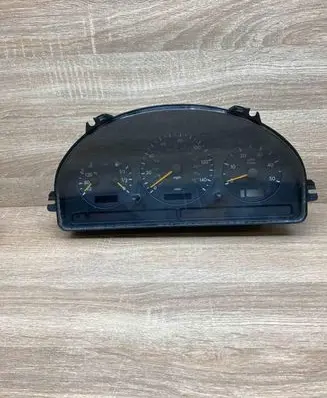 Mercedes-Benz ML W163 Speedometer (instrument cluster) A1635404111