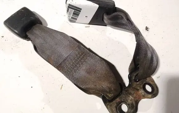 Honda Jazz Middle seatbelt (rear) 