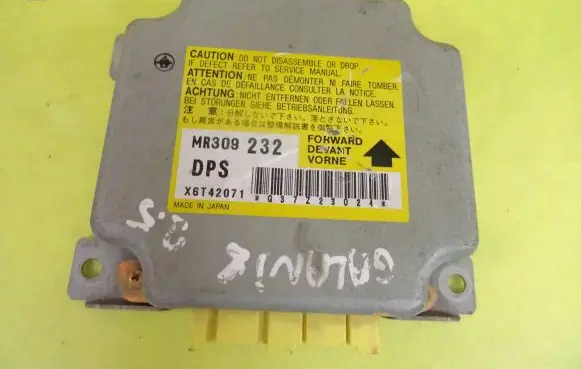 Mitsubishi Galant Airbag control unit/module MR309232 X6T42071