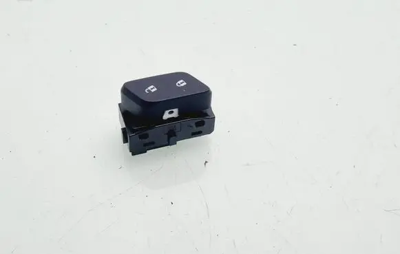 Opel Astra K Central locking switch button 13437276
