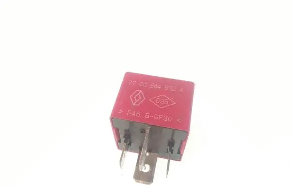 Renault Scenic I Other relay 7700844682A