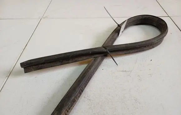 Opel Zafira A Rubber seal front coupe door 