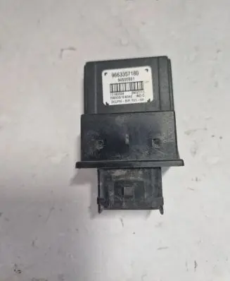 Peugeot 3008 I Other control units/modules 9663357180 94500801