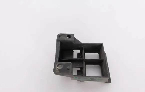 Mercedes-Benz Sprinter W906 Front bumper mounting bracket A9068850163