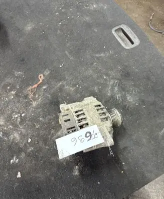 Renault Scenic I Generator/alternator 2542466