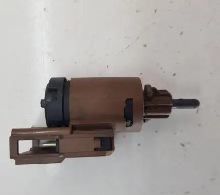 Clutch pedal sensor